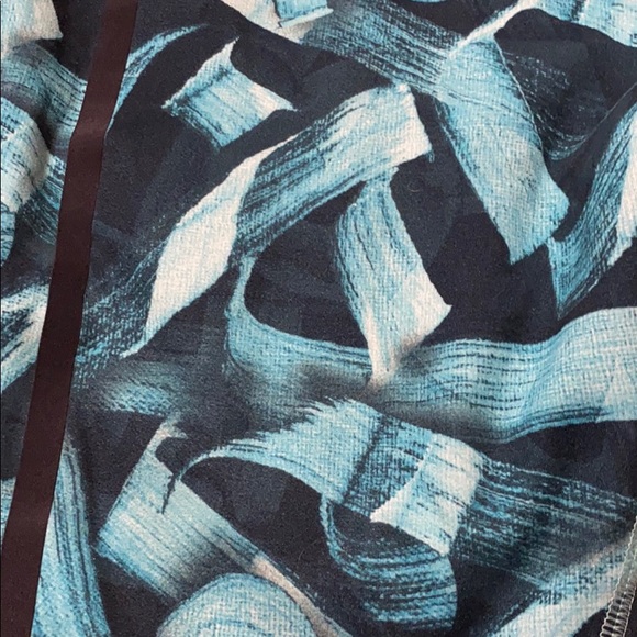 Legging - Picture 2 of 3